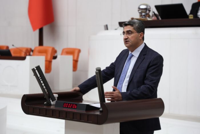 Mersinden gelen sert k: Kk yatrmc resmen dolandrlyor