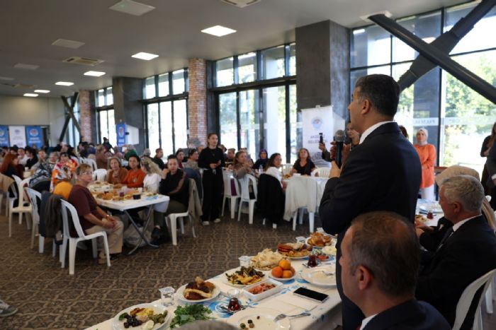 Akdenizde retimin Gc: 400 Kadn Kursiyer Kahvaltda Bir Araya Geldi