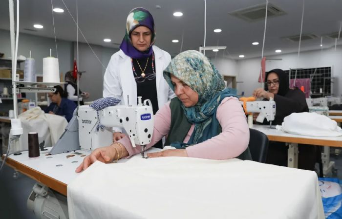 Mersinde anneler iin nefes alan: Diki kursu dayanmay bytyor